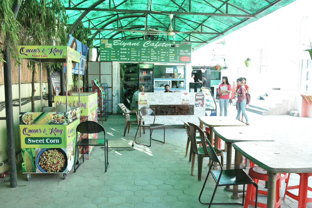Biyani Girls College Jaipur Canteen photo 17